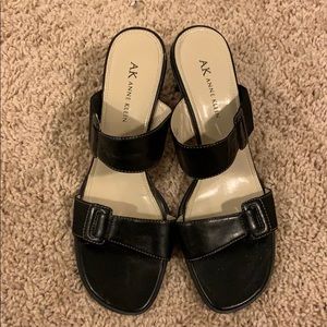 Anne Klein size 7.5 black sandals